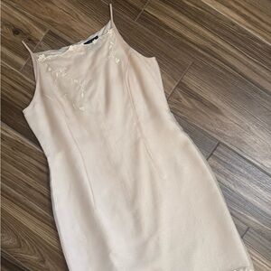 Ann Taylor Cream Embroidered Pearl Silk Dress sz 8P